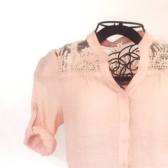 **SOLD ** Anthropologie Peach Lace Tie Mesh Top - Picture 1 of 7